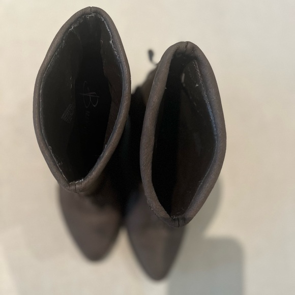 B. Makowsky - Picture 6 of 7